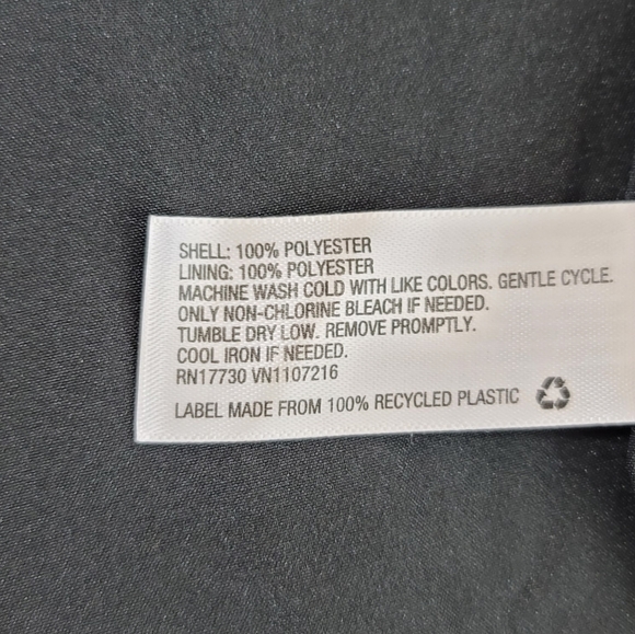 Isabel Maternity Burgundy Print 561693 Floral Shirt Sz Medium - Picture 10 of 14